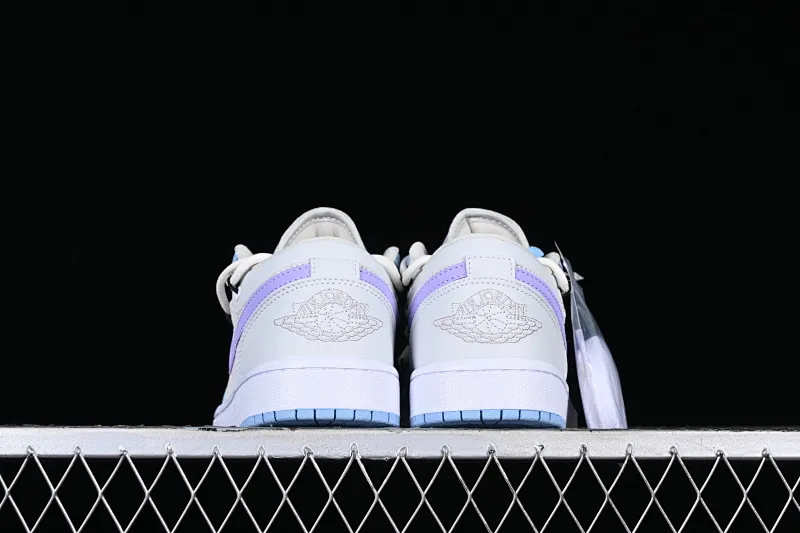 All categories Air Jordan Jordan series basketball shoes Air Jordan 1 Low Z version Air Jordan 1 Low AJ1 Joe 1 University blue strap purple hook low-top basketball shoes DC0774-050